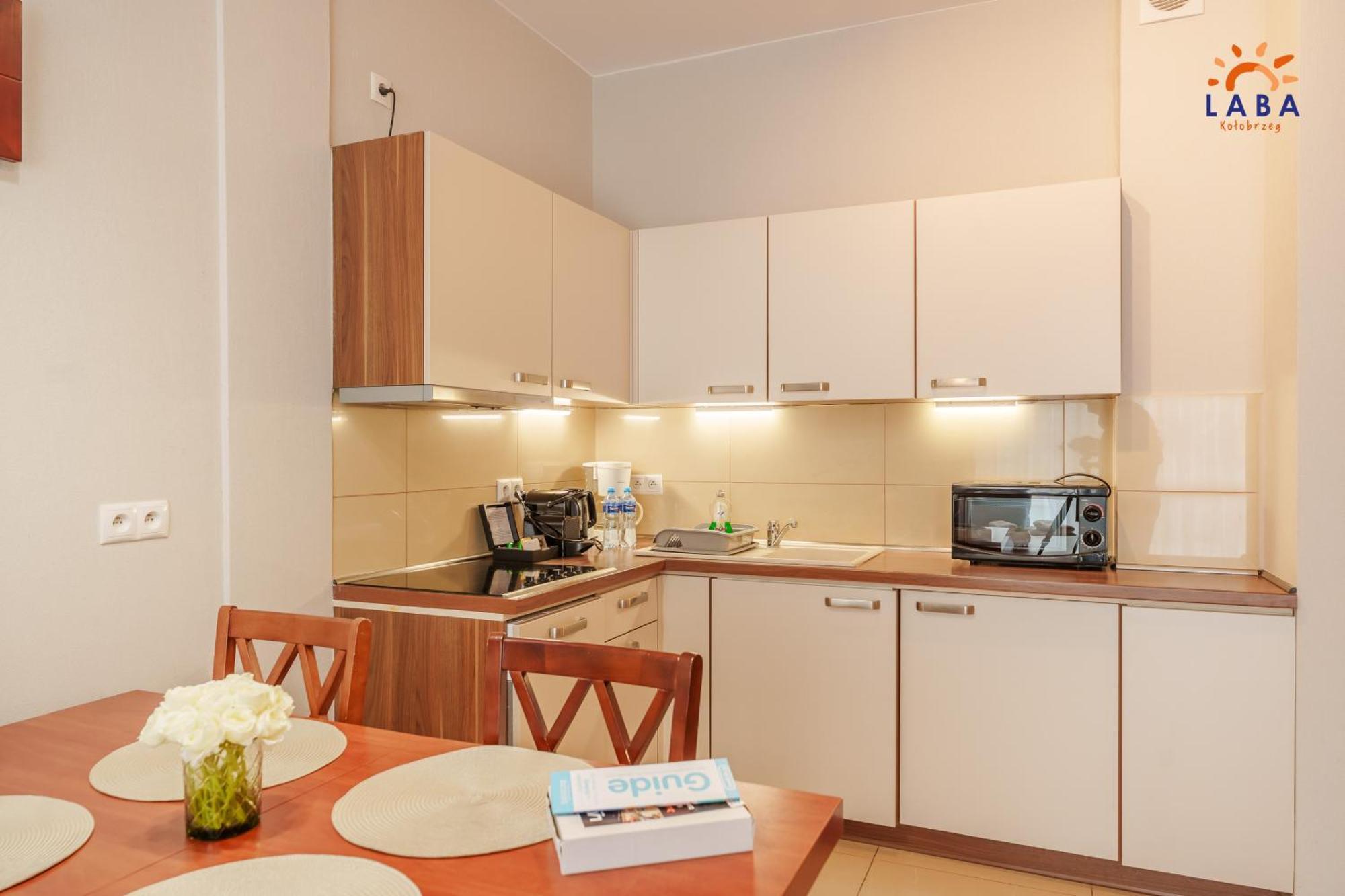 Laba Kolobrzeg Apartamenty Diune Z Parkingiem Екстер'єр фото